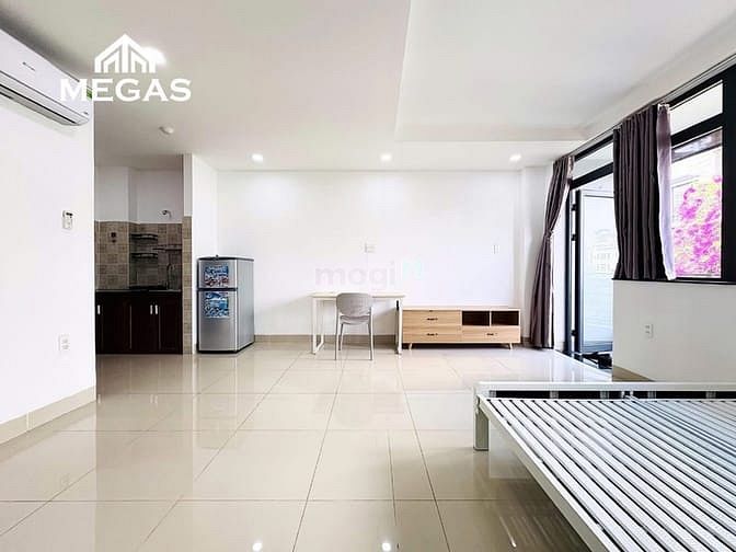 Hình ảnh CHDV Full Nội Thất Luxury Sạch Sẽ Ngay Lê Thúc Hoạch - Vườn Lài