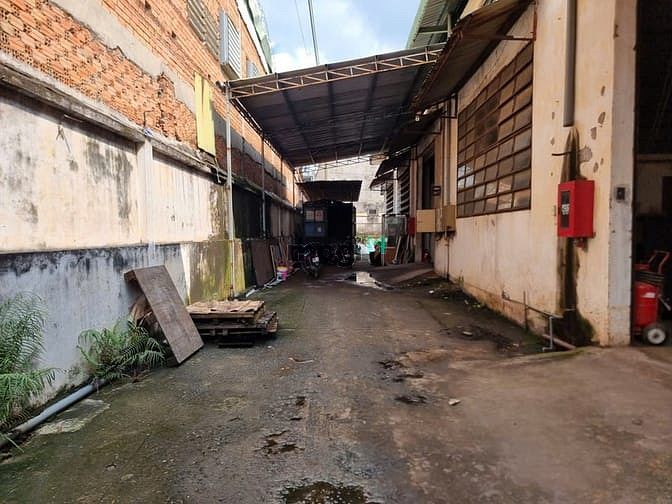 Hình ảnh Bán Gấp Xưởng 5000m2 kcn Q12 .