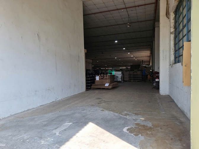 Hình ảnh Bán Gấp Xưởng 5000m2 kcn Q12 .