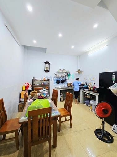 Hình ảnh Nhà Phố 51m2 - 3 Tầng - Hoàn Công - Đường 6M - Chợ Lò Lu