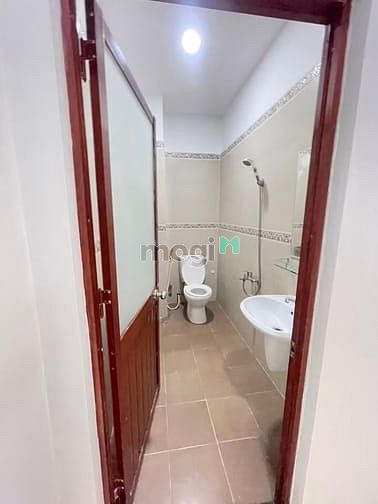 Hình ảnh Cho thuê nhà đường thạnh tx22 4x15m Nhà 2 lầu 4pn,3wc Giá 12tr hẻm xh