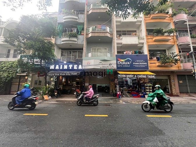 Hình ảnh Bán Nhà Mặt tiền, Gần Chợ Bà Chiểu, Dt 4x20, 4 tầng, giá 25 tỷ tl