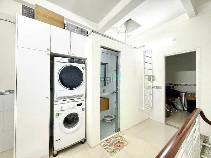 Hình ảnh Siêu phẩm 4 tầng Đường Độc Lập - Tân Phú