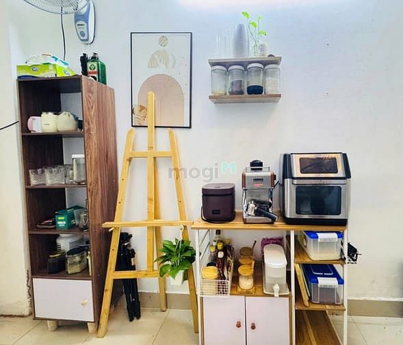 Hình ảnh CHDV full nội thất. Dạng Studio. Xinh sắn Có ban công thoáng. Giá 7tr