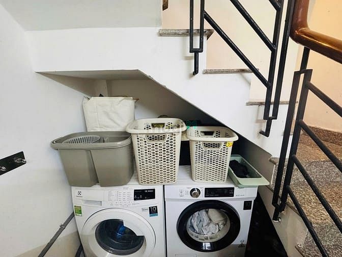 Hình ảnh CHDV full nội thất. Dạng Studio. Xinh sắn Có ban công thoáng. Giá 7tr
