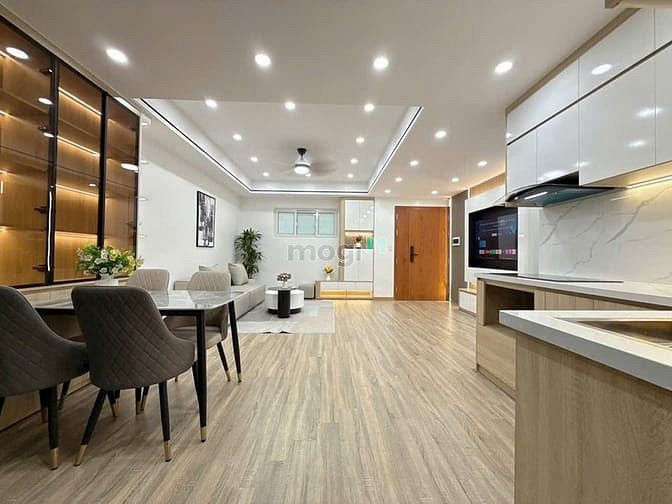 Hình ảnh KHÔNG CÒN CĂN THỨ 2- CH 128,5M-Nguyễn Cảnh Dị -8,1Tỷ-Phòng Khách 45m2