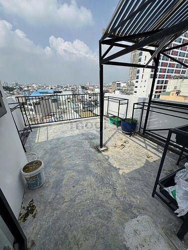 Hình ảnh Cho thuê tòa nhà 413B Lê Văn Sỹ, Phường 12, Quận 3.