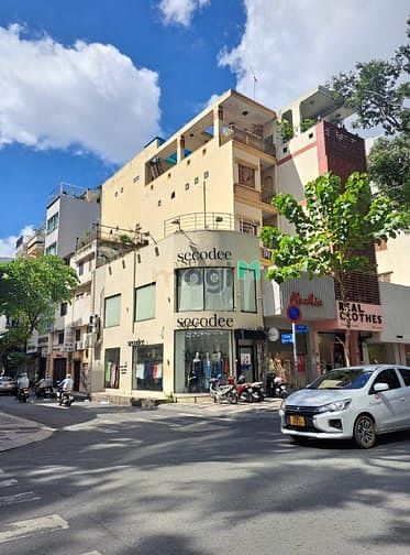 Hình ảnh SHOP Góc 2mt 51 Nguyễn Trãi, Bến Thành, Q1. Dt: 4x20m, Kc: trệt 1 lầu