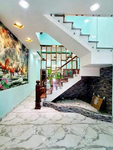 Hình ảnh Nhà hẻm Lâm Văn Bền - 4 x 18m - Full nội thất - 8.x tỷ