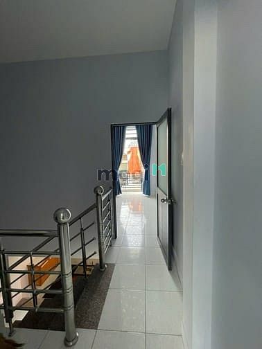 Hình ảnh Nhà 2 mặt tiền hẻm, Thị trấn Nhà Bè. 4m ngang. Sổ hồng riêng.