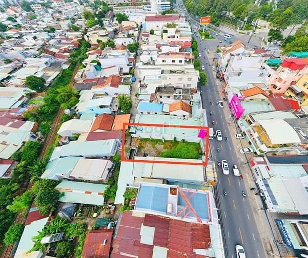 Hình ảnh Bán đất mặt tiền đường Phạm Văn Thuận 284m2 giá khoảng 112 triệu/m2