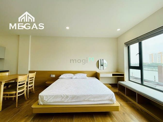 Hình ảnh CHDV cao cấp nằm ngay Hàng Xanh Full nội thất