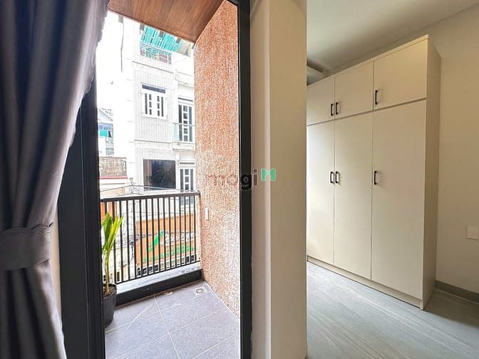 Hình ảnh Cho thuê CHDV gần văn lang 35m2 full nội thất Ban Công