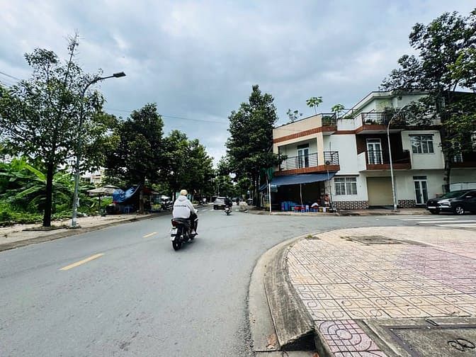 Hình ảnh Bán đất đường D4, khu dân cư D2D-Võ Thị Sáu; sổ hồng 82m2 giá 7.9 tỷ