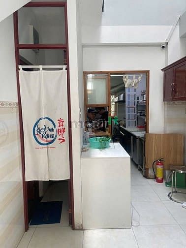 Hình ảnh Cho thuệ mặt bằng 140 M²  61 PHAN HUY ÍCH, P. 15, Q. TÂN BÌNH
