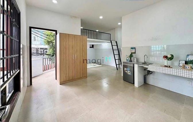 Hình ảnh Duplex Ban Công , Ngay Âu Cơ , Lạc Long Quân , Giá Rẻ , Giáp Quận 10