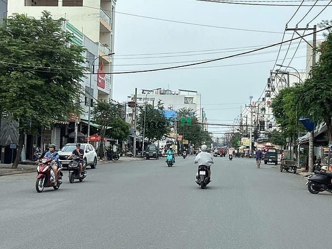 Hình ảnh Mặt tiền KD sầm uất 25m Phạm Văn Bạch TB 190m2 ngang 5m gần chợ 23 tỷ