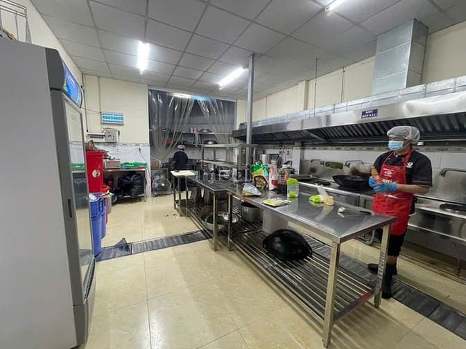 Hình ảnh Mặt tiền KD sầm uất 25m Phạm Văn Bạch TB 190m2 ngang 5m gần chợ 23 tỷ