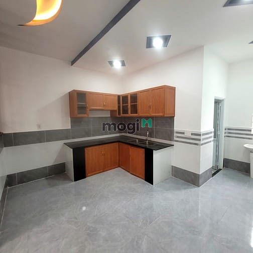 Hình ảnh Cho thuê nhà vườn lài  nối dài  DT : 5x10m trệt lầu 2pn.2wc Giá 6tr