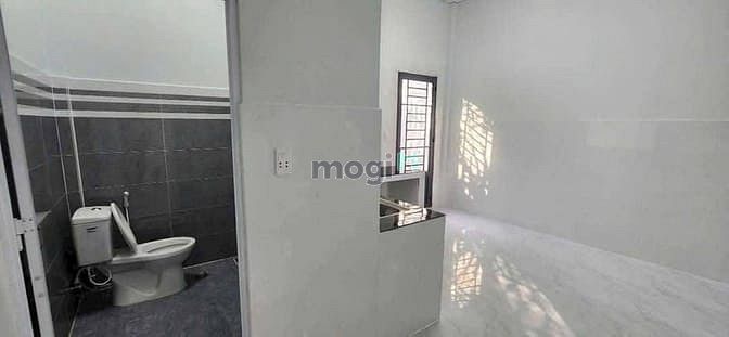 Hình ảnh Bán gấp căn nhà cấp 4, SHR, 101,7m2, Xã Phước Thạnh, Giá 750tr.