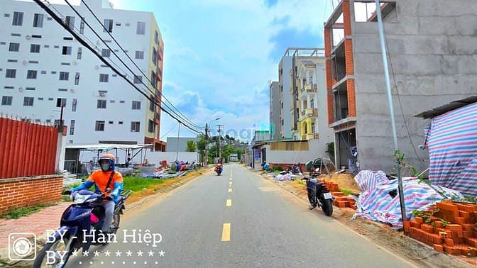 Hình ảnh Bán đất Mặt Tiền Võ Văn Hát , Long Trường ,Q9 - Dt: 92m2 giá 6 tỷ 900