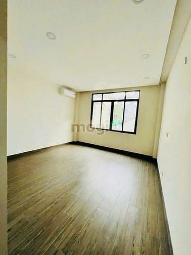 Hình ảnh Cho thuê nhà nguyên căn  -  ĐƯỜNG SƯ VẠN HẠNH, QUẬN 10