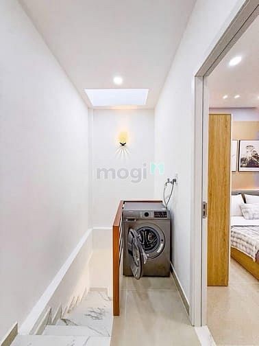 Hình ảnh Bán Nhà Phan Văn Trị Bình Thạnh Hẻm Xe Hơi 3PN Full Nội Thất 27m2