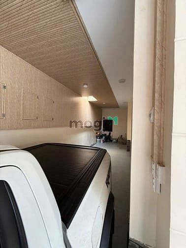Hình ảnh Chính Chủ Gửi Bán Gấp Nhà Phố Mặt Tiền Cách Đặng Văn Bi 20m