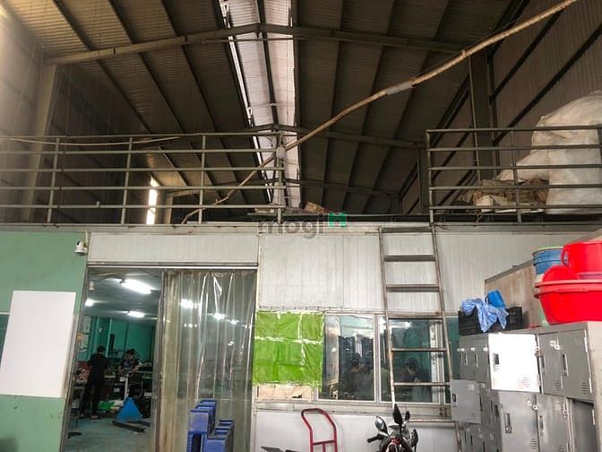Hình ảnh Cho thuê kho xưởng An Phú Đông, gần ngã tư Vườn Lài Quận 12