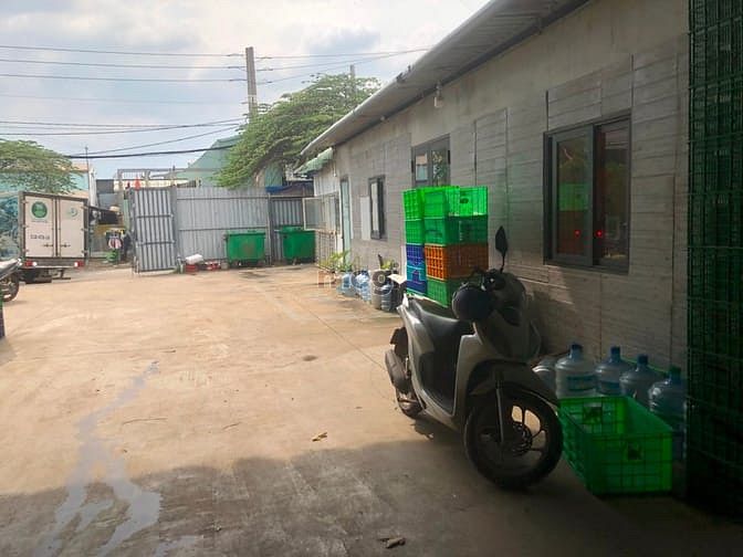 Hình ảnh Cho thuê kho xưởng An Phú Đông, gần ngã tư Vườn Lài Quận 12