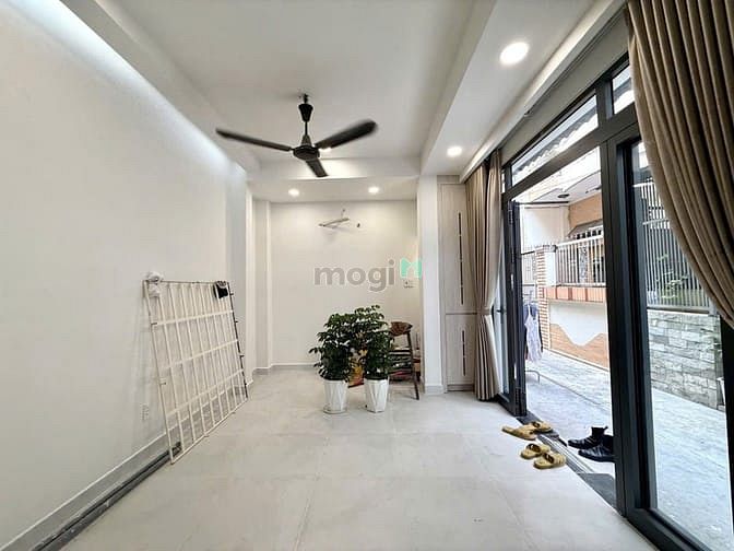 Hình ảnh CMT8 - Nhà Mới Ở Liền - Hẻm 3M - 34M - Nhỉnh 5 Tỷ