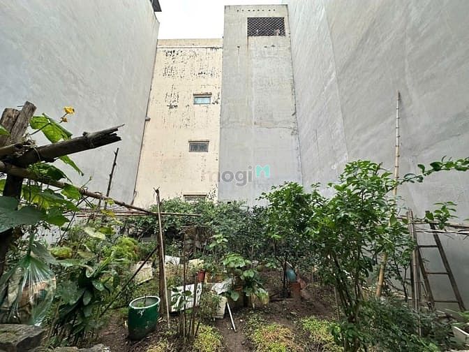 Hình ảnh Lạc Long Quân – Tây Hồ - 97 M2 – Đất – MT 9.2 M – Giá 23.7 Tỷ.