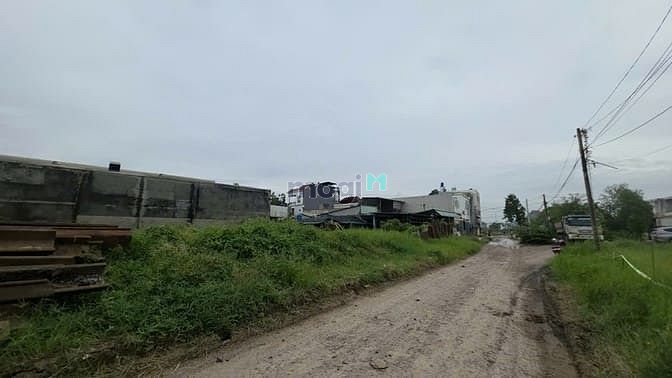 Hình ảnh Bán đất mặt tiền Kênh Tiêu Hóc Môn 1.239m² thổ cư – vị trí đẹp tăng gi