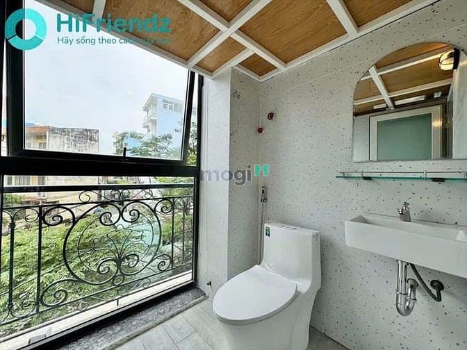 Hình ảnh Cho Thuê Duplex Giá Rẻ , Ngay Lê Văn Sỹ - Quận 3 - Full NT - View Đẹp