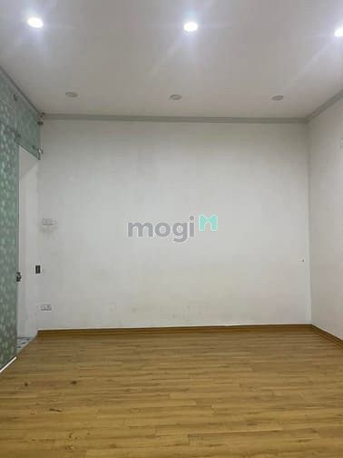 Hình ảnh Sở hữu nhà đầu ngõ Phó Đức Chính, giá 10.5 tỷ, 31m2x5T, ẢNH THẬT