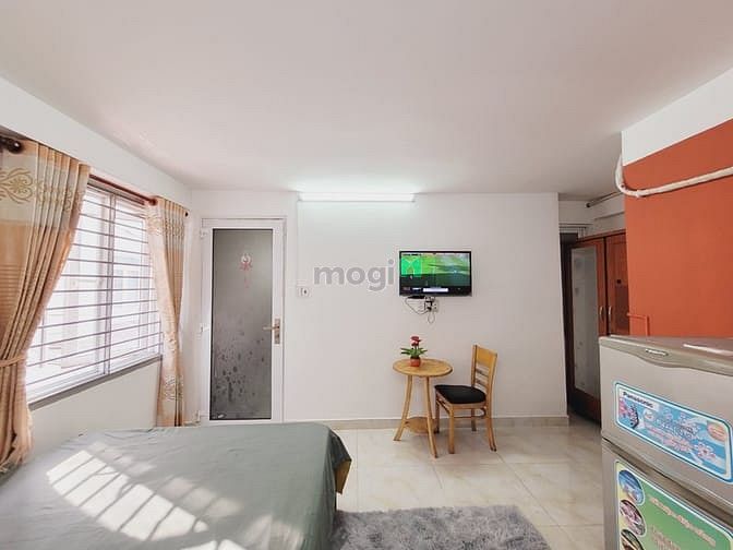 Hình ảnh Phòng cửa sổ thoáng Cộng Hòa gần tòa nhà etown giá 3.8 triệu
