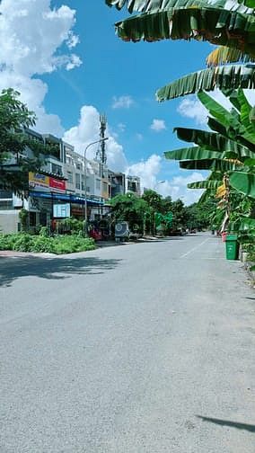 Hình ảnh Chính chủ cho thuê phòng 30m2 ở KDC 13E Intresco đối diện ĐH Văn Hiến
