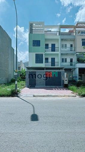 Hình ảnh Chính chủ cho thuê phòng 30m2 ở KDC 13E Intresco đối diện ĐH Văn Hiến