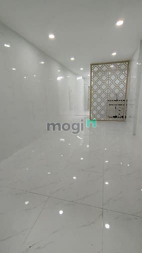 Hình ảnh Q10- Bà Hạt- 4 tângw 4PN- Hẻm 3G sát hẻm ôto