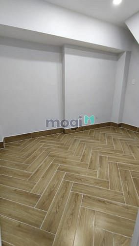 Hình ảnh Q10- Bà Hạt- 4 tângw 4PN- Hẻm 3G sát hẻm ôto