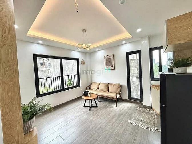 Hình ảnh Cho Thuê 1 phòng Ngủ Tách bếp Ngay Thoại Ngọc Hầu