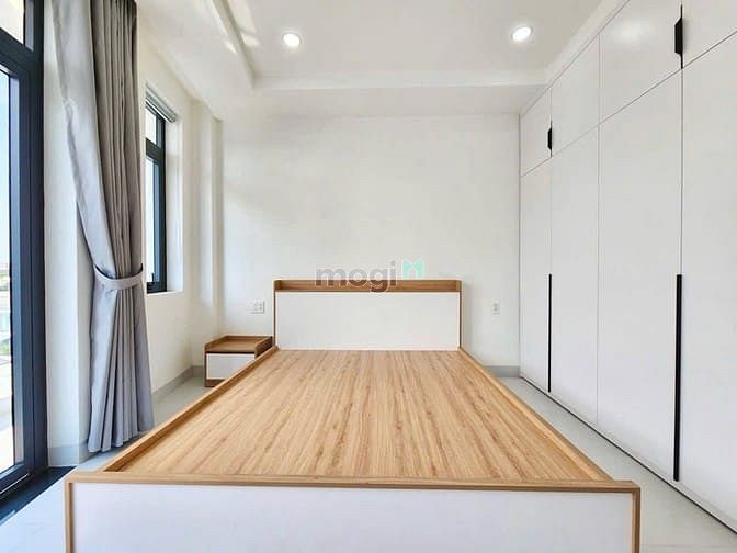 Hình ảnh Cho Thuê CHDV 2 Phòng Ngủ Full Nội Thất Bancol Ngay Lũy Bán Bích