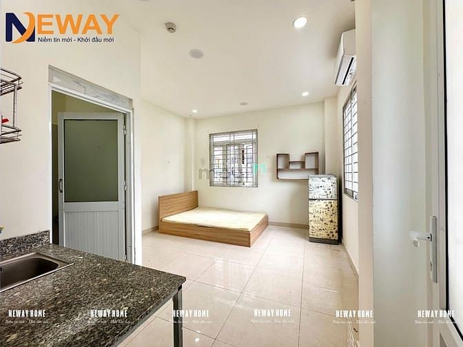 Hình ảnh Cho thuê phòng studio cửa sổ siêu thoáng gần chợ Hoàng Hoa Thám TB