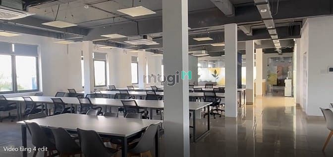 Hình ảnh Cho thuê tầng 4 – Văn phòng 300m², mặt tiền đường rộng