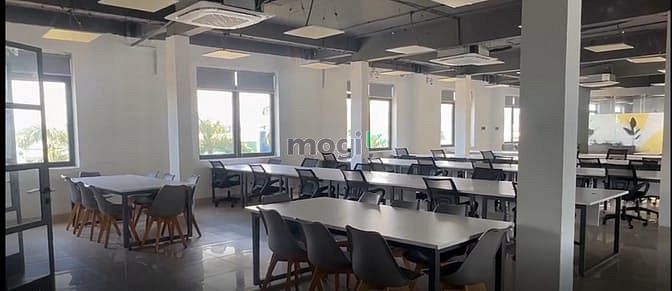 Hình ảnh Cho thuê tầng 4 – Văn phòng 300m², mặt tiền đường rộng