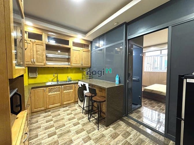 Hình ảnh Căn Hộ 1PN Full Nội Thất Cửa Sổ Trời Thang Máy Gần Bùi Viện