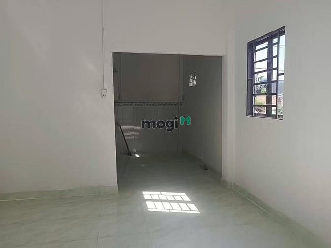 Hình ảnh Cho thuê nhà đường Thạnh Lộc quận 12 dt:4*10m 1 lầu  1pn 1wc Giá 4tr