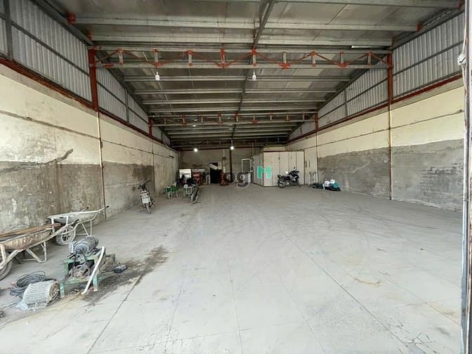 Hình ảnh Xưởng 1/ Lê Thị Riêng, Q12 - DT: 10×20m - Xe container  - Giá: 20tr