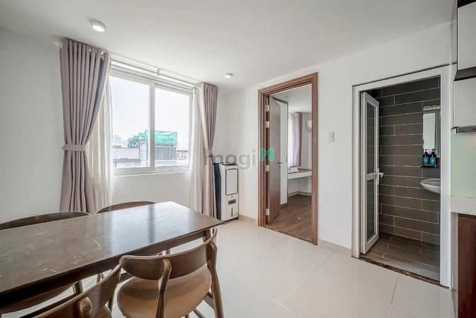 Hình ảnh Hot Cho Thuê CHDV 2PN Ngay Phú Thọ Hòa