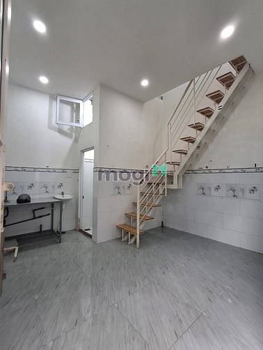 Hình ảnh Cho thuê nhà  Thạnh Xuân 21 q12 Dt :4m x 5m đúc 1 trệt 1 lầu Giá 3tr